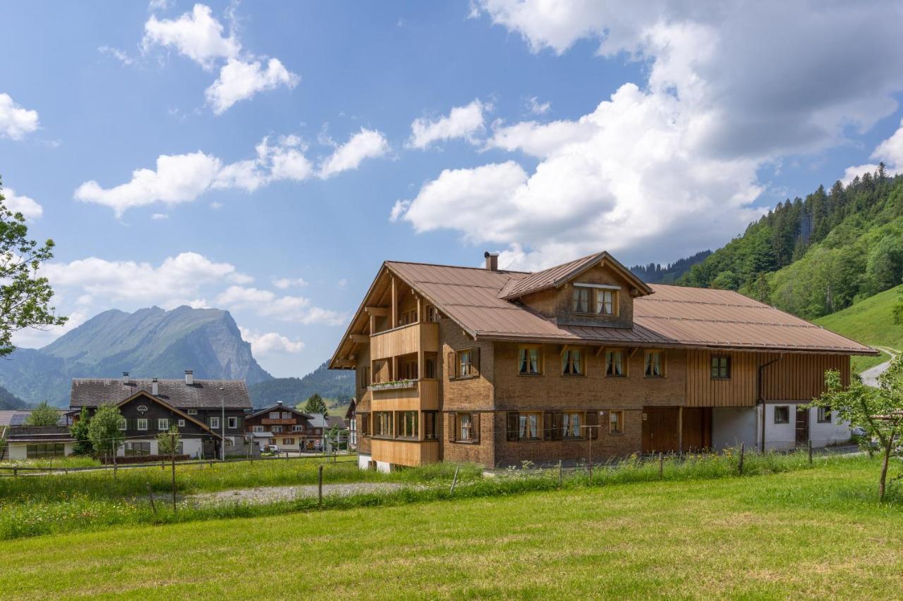 Haus Maria-Theresia Schoppernau Eksteriør bilde